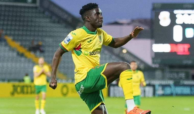 Başakşehir transferi resmen açıkladı! 3 yıllık anlaşma…