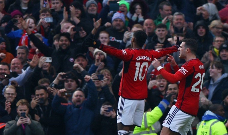 Manchester United kötü giden seriyi sonlandırdı!