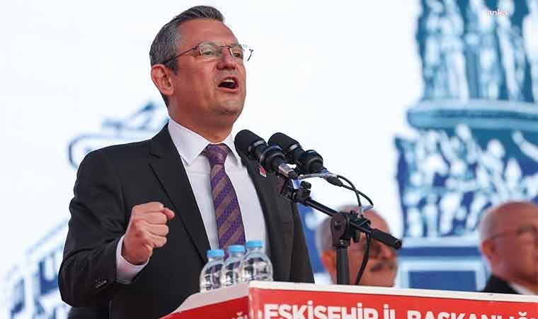 Özel’den Erdoğan’a ‘zübük’ yanıtı: ‘Ayna yollayın, ona baksın. Zübüğü orada görür’