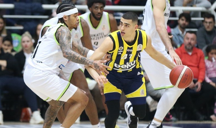 Fenerbahçe Beko deplasmanda farklı kazandı!