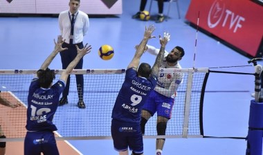 Kupa Voley'de şampiyon Halkbank oldu! – Son Dakika Spor Haberleri | Cumhuriyet