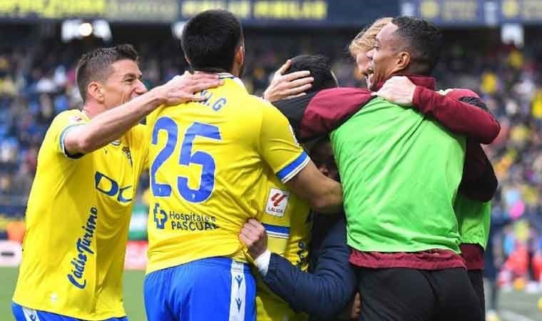 Atletico Madrid’e Cadiz deplasmanında şok