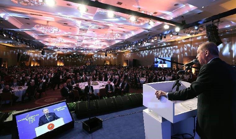 Erdoğan yine İmamoğlu’nu hedef aldı: ‘Üst geçitlerin gövdesine ‘İsrafı bıraktık’ diyor. Hangi israfı’