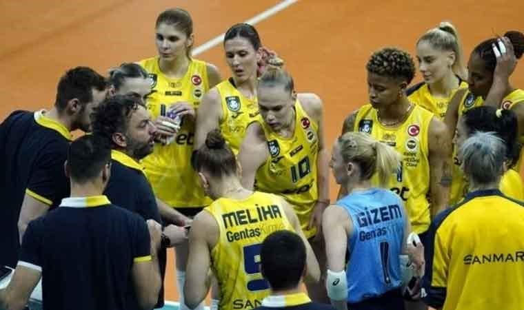 Fenerbahçe Opet, İtalya’da kayıp