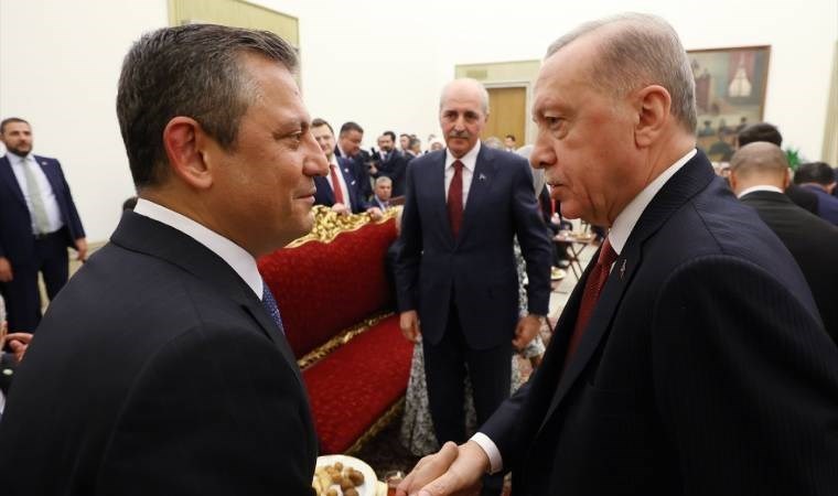 CHP kurmayları Özel-Erdoğan görüşmesinde tek gündemin anayasa olmadığını söyledi: Yargı krizi konuşulacak