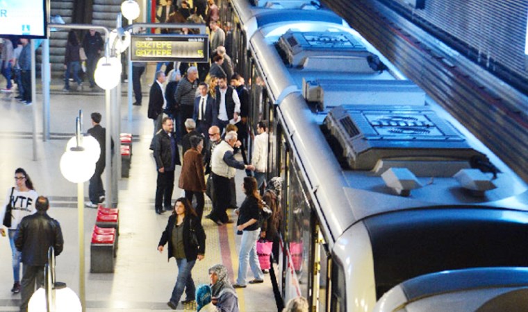 Resmi Gazete’de yayımlandı: Bayram tatilinde İstanbul, Ankara ve İzmir’de bazı toplu taşıma araçları ücretsiz olacak