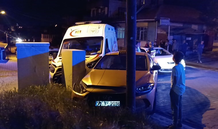 Kırıkkale’de ambulans ile taksi çarpıştı: 4 yaralı