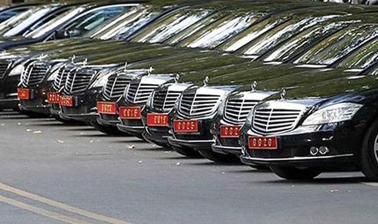 Bakan Mehmet Şimşek’in gözü makam araçlarında