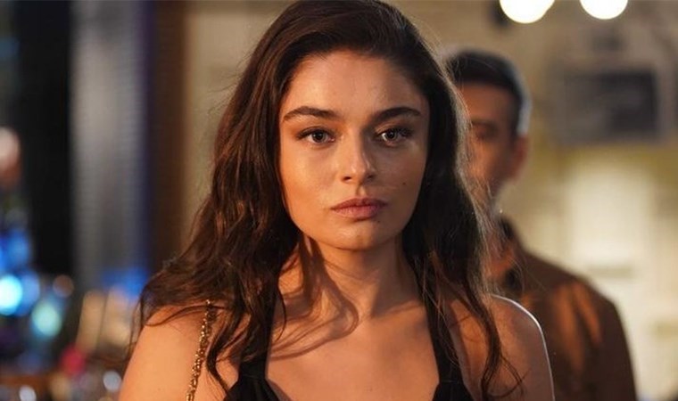 Ayça Ayşin Turan’dan samimi açıklama: ‘Aşkın ömrü yoktur’
