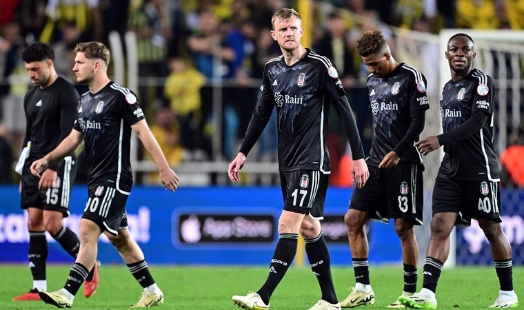 Spor yazarları Fenerbahçe – Beşiktaş derbisini değerlendirdi: ‘Vasat bir Anadolu takımı’