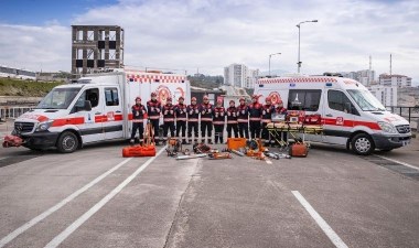 İzmir itfaiyesi paramedikleri ile örnek oldu – Son Dakika Cumhuriyet'in Egesi Haberleri | Cumhuriyet