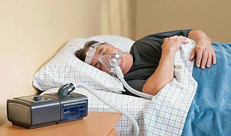 Uyku apnesi nedir? Uyku apnesi olan ehliyet alamayacak mı? Uyku apnesinin belirtileri nelerdir?