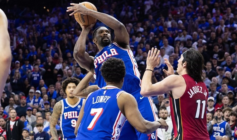 NBA’de Joel Embiid double-double yaptı: Philadelphia 76ers play-off biletini kaptı!