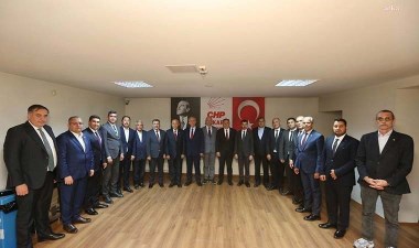 Mansur Yavaş seçimi kazanan belediye başkanlarıyla Anıtkabir'i ziyaret edecek – Son Dakika Siyaset Haberleri | Cumhuriyet