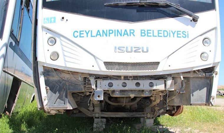 Ceylanpınar’da belediye araçları kullanılamaz halde DEM yönetimine teslim edildi