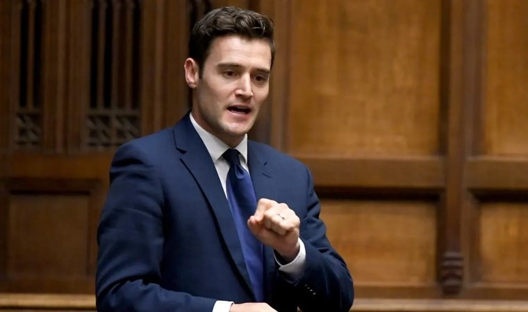 Muhafazakar Parti’de ‘bal tuzağı’ skandalı: Bir milletvekili daha itiraf etti!