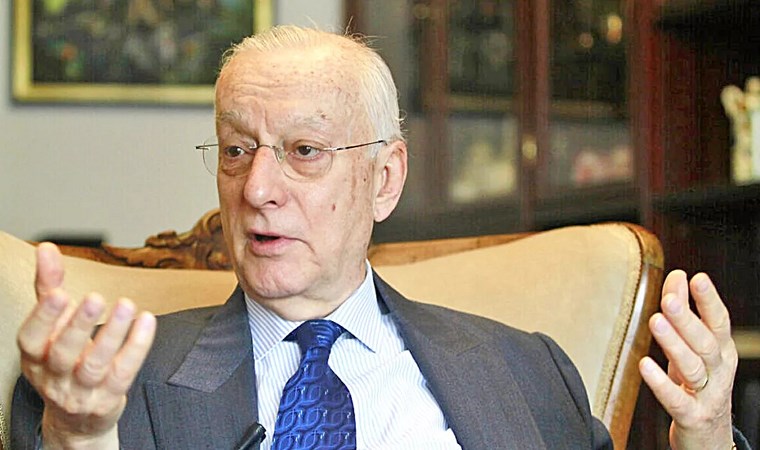 Uluç Özülker:  ‘Türkiye denge politikası izlemeye mecbur’