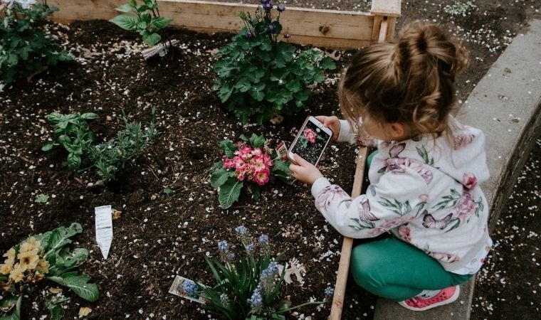 Küçük yaştaki çocukların telefon kullanma oranı şaşırttı