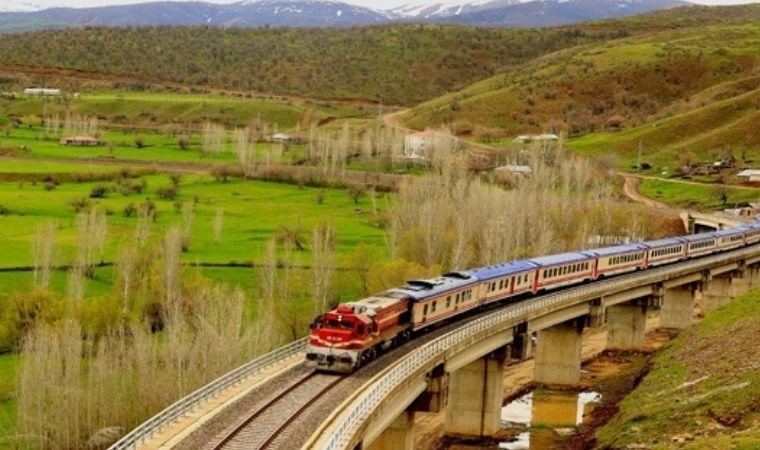 Eşsiz bir deneyim: Türkiye’nin en iyi tren rotaları
