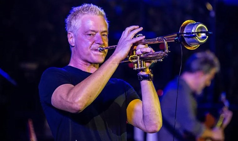 Chris Botti, Harbiye Cemil Topuzlu Açık Hava Tiyatrosu’nda müzikseverlerle buluşuyor