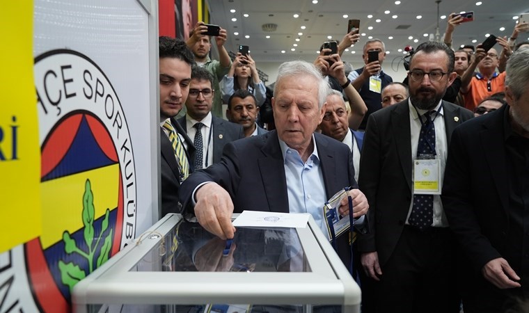 6 yıl sonra ilk defa katıldı: Aziz Yıldırım’dan ‘Barıştırma’ sözlerine tepki!