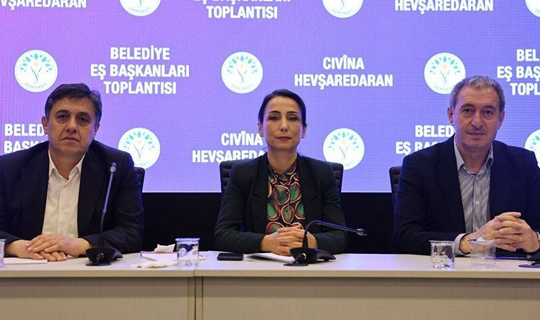 DEM Parti’den ‘kapatma’ açıklamalarına yanıt: ‘Bize parmak sallamasınlar…’