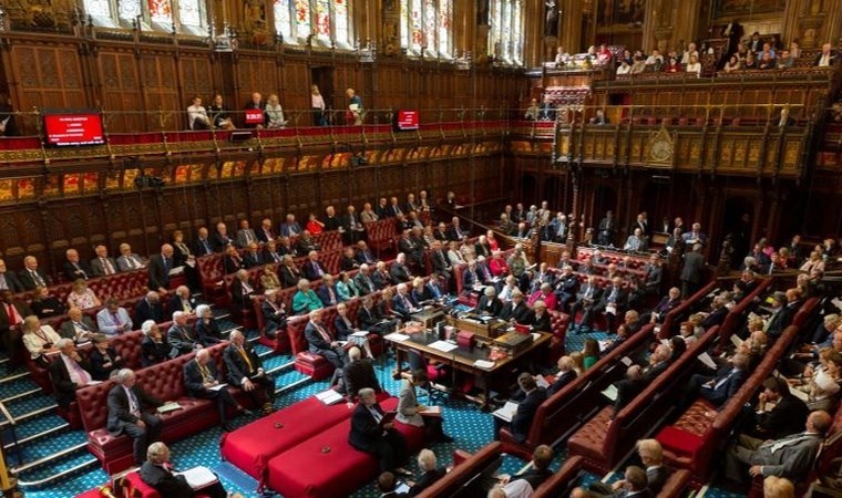 Lordlar Kamarası ‘Ruanda Planı’nı onayladı: Kral III. Charles’ın imzalaması bekleniyor