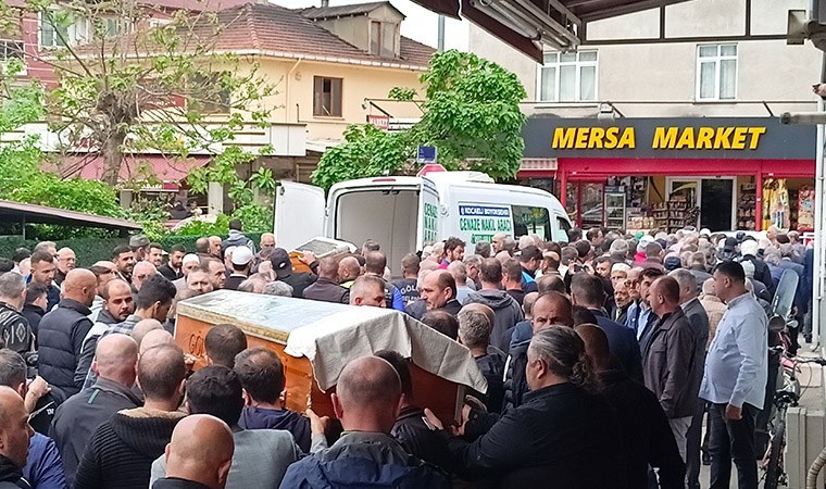 Define kazasında ölen 3 kişi toprağa verildi