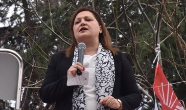 Burcu Köksal, Cumhuriyet tarihi boyunca Afyon'un seçilen ilk kadın belediye başkanı oldu – Son Dakika Siyaset Haberleri | Cumhuriyet