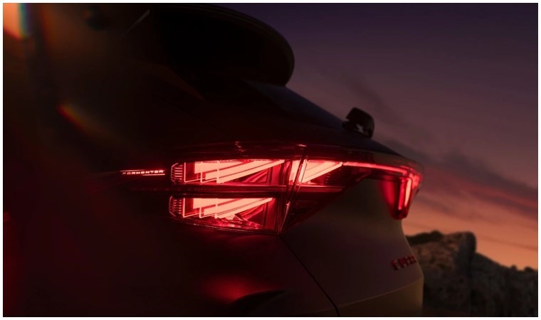 Cupra’nın en çok satan modeli Formentor 29 Nisan’da tanıtılıyor: İlk fotoğraflar geldi…