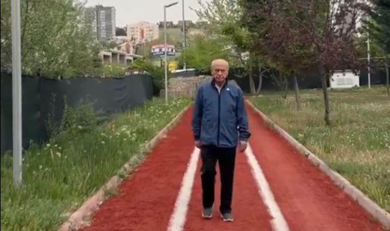 İşte ilk kulis bilgileri… Bahçeli’nin şarkılı göndermesi kime?