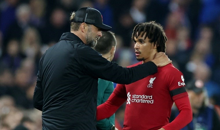 Liverpool, Alexander-Arnold ile sözleşme yenileyecek!