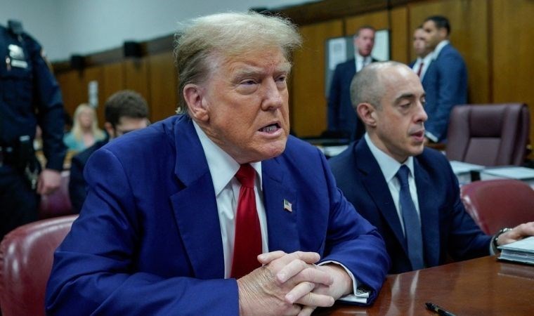 Trump’a ‘sus payı’ davasında hapis tehdidi: 9 bin dolar ceza aldı