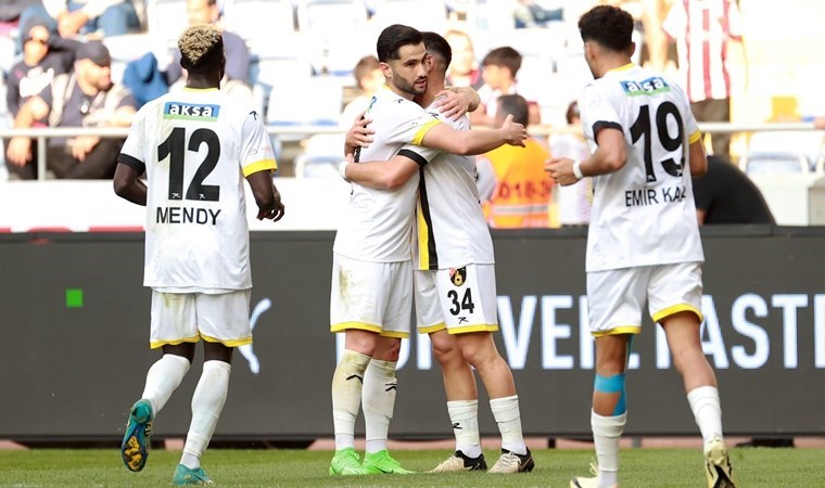 İstanbulspor deplasmanda farklı kazandı! Hatayspor 0-3 İstanbulspor