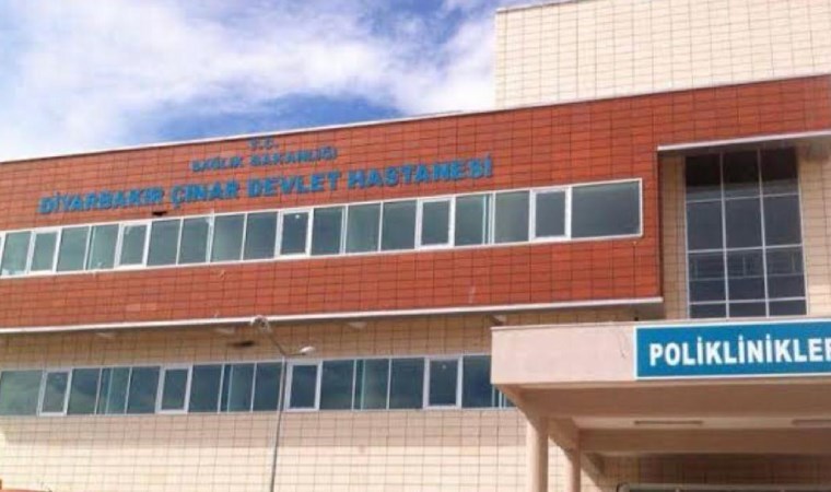 Diyarbakır’da feci olay: Tamir için çıktığı elektrik direğinde akıma kapılıp, hayatını kaybetti