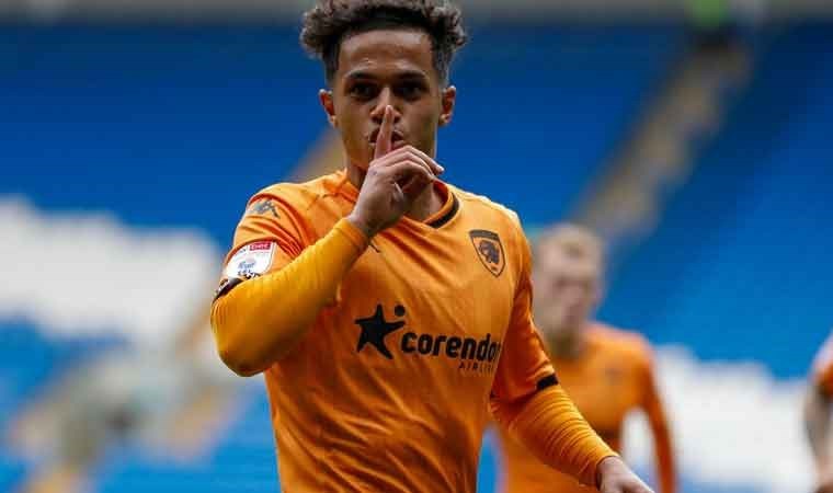 Hull City, Erol Bulutlu Cardiff’i 3 golle üzdü!