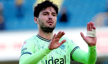 Okay Yokuşlu oynadı: West Bromwich Albion'ın serisi 8 maça çıktı! – Son Dakika Spor Haberleri | Cumhuriyet