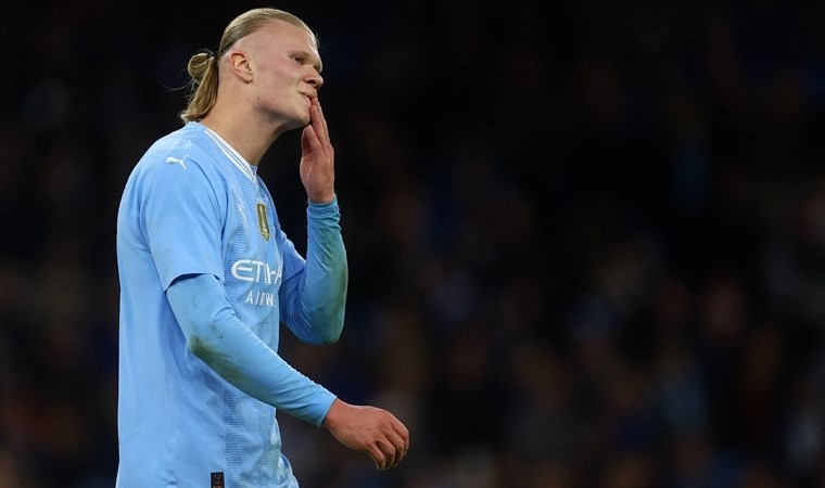 Hollandalı eski yıldızdan Haaland’a eleştiri: ‘Gol atmazsa bir işe yaramaz’