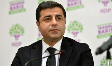 Demirtaş'tan Erdoğan'a Van mesajı: 'Bu gidişata daha en başından dur demenizi bekliyoruz' – Son Dakika Siyaset Haberleri | Cumhuriyet