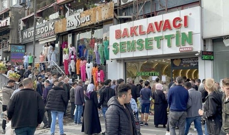Emekli ucuz baklava kuyruğunda
