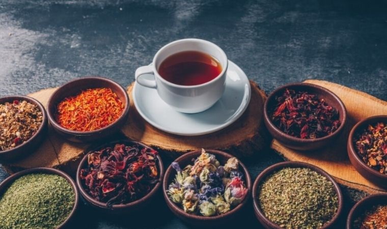 Ödem attıran 3 çay tarifi: Tatil sonrası şişkinliklerinizden kolayca kurtulun!