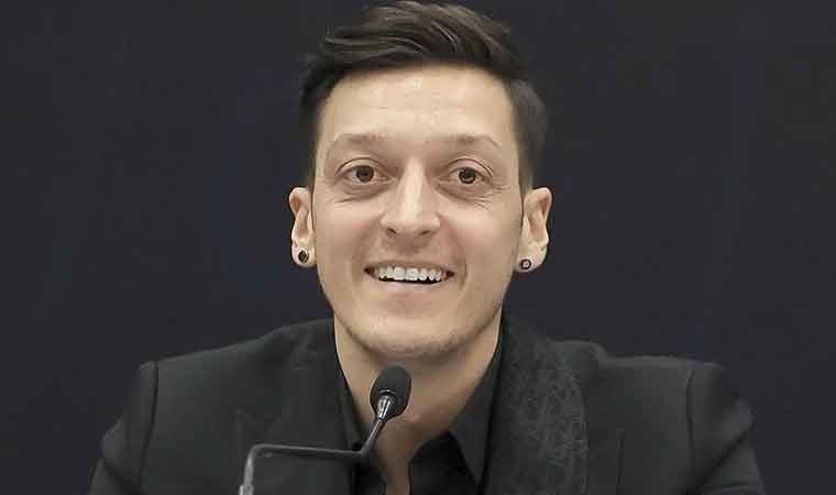 Mesut Özil’den itiraf: ‘O kulübe aşığım’