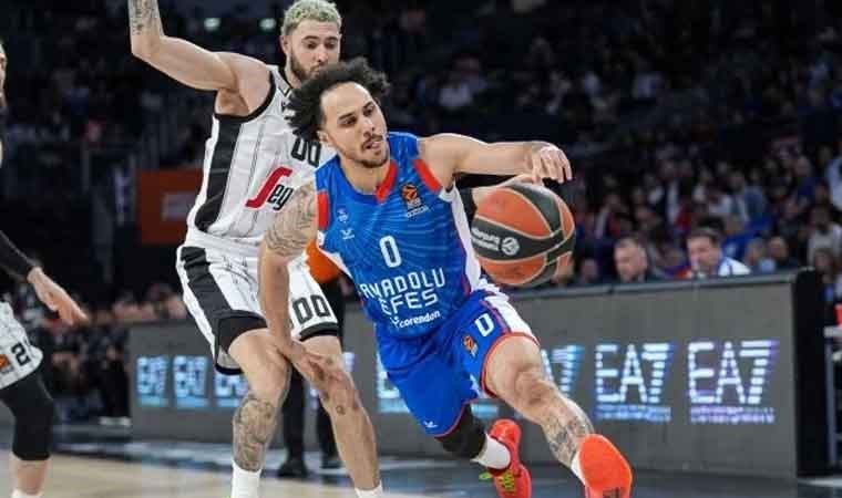 Anadolu Efes EuroLeague’ye veda etti