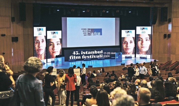 43. İstanbul Film Festivali kapsamında kült film yenilendi: Sinema tutkusu