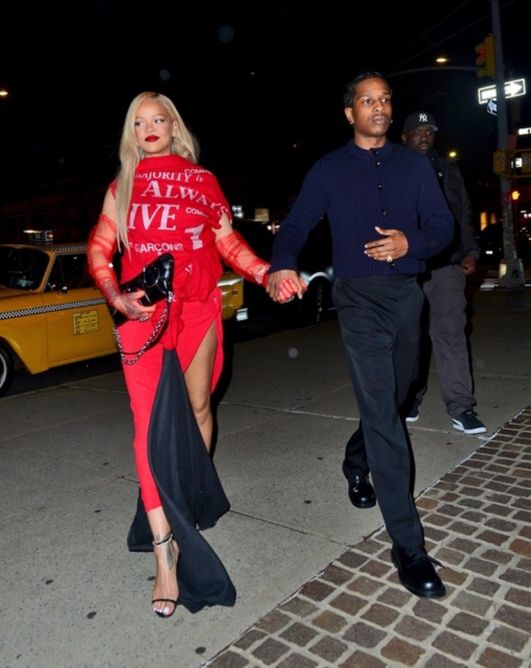 Rihanna ve ASAP Rocky romantik Anneler Günü yemeğinde