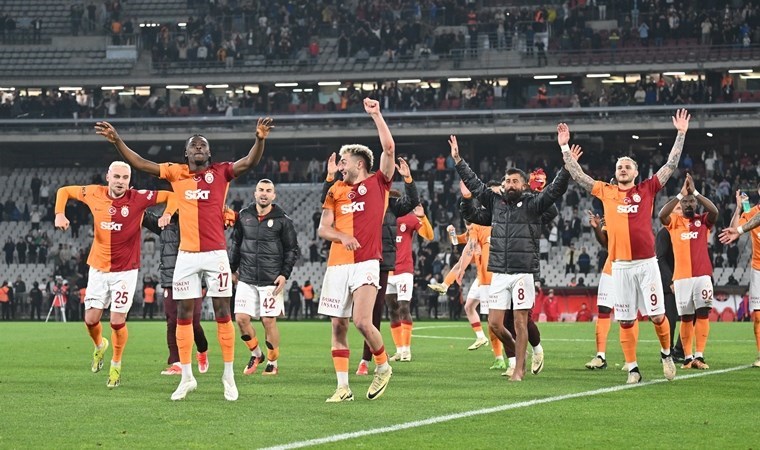 Galatasaray, Süper Lig’de bir ilkin peşinde
