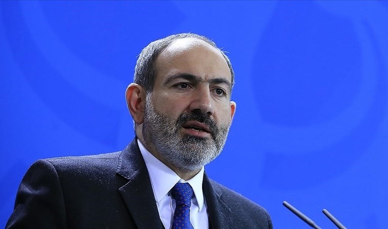 Kilise mitinginde Paşinyan’a istifa çağrısı