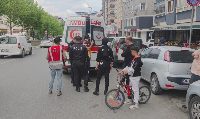 Sultangazi’de kaldırımda yürüyen gence bıçaklı saldırı