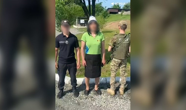 Sınırı geçmeye çalışırken yakalandı: Askere alınmamak için kadın kılığına girdi!