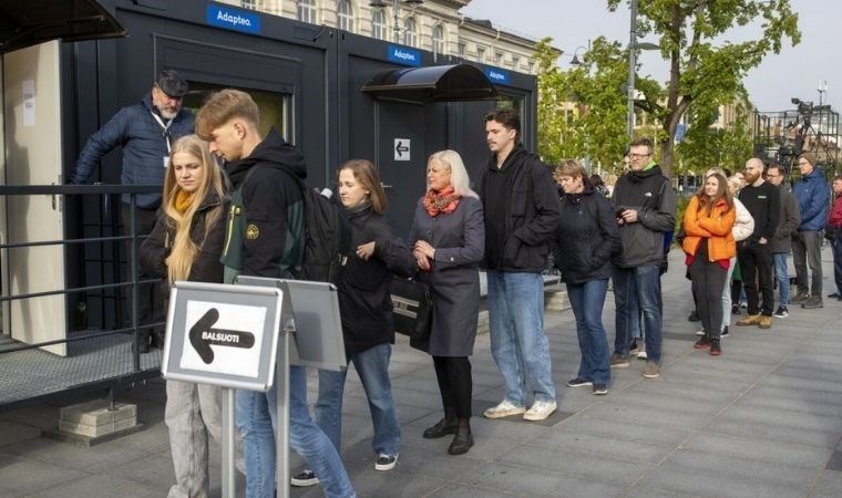 Litvanya’da halk yeni cumhurbaşkanını seçiyor